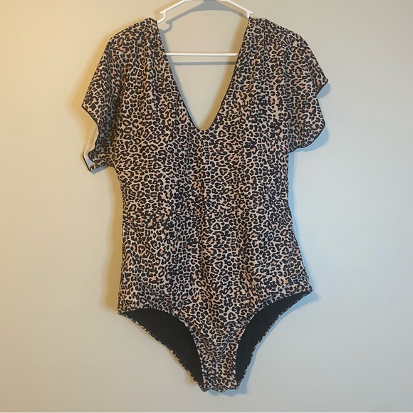 Leopard Byinns Swimsuit with Flutter Sleeve - Picture 1 of 5